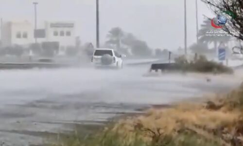 യുഎഇയില്‍ വേനല്‍ മഴയും ആലിപ്പഴ വര്‍ഷവും