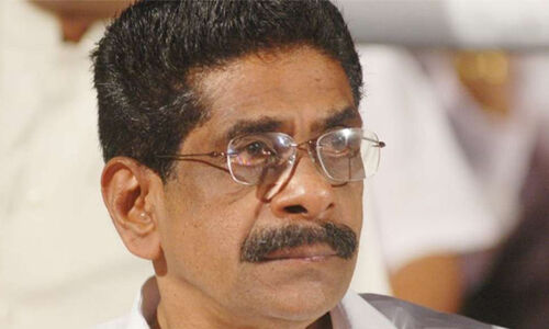 കൊവിഡ് രോഗിയെ പീഡിപ്പിച്ച സംഭവം മൃഗീയം: മുല്ലപ്പള്ളി കൊവിഡ് രോഗിയെ പീഡിപ്പിച്ച സംഭവം മൃഗീയം: മുല്ലപ്പള്ളി