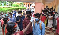 പ്രവേശന പരീക്ഷയില്‍ കൊവിഡ് പ്രതിരോധത്തിന് സഹായമേകി സന്നദ്ധസേന