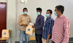 പ്രവാസികള്‍ക്ക് ഖത്തര്‍ ഇന്ത്യന്‍ സോഷ്യല്‍ ഫോറം സൗജന്യമായി ടിക്കറ്റുകള്‍ നല്‍കി