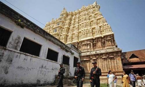 പത്മനാഭസ്വാമി ക്ഷേത്രത്തിലെ എട്ട് സുരക്ഷാ ഉദ്യോഗസ്ഥര്‍ക്ക് കൊവിഡ്