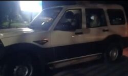 വിമത എംഎല്‍എമാര്‍ തങ്ങുന്ന റിസോര്‍ട്ടില്‍ വീണ്ടും രാജസ്ഥാന്‍ പോലിസ്, 20 മിനിറ്റിന് ശേഷം മടങ്ങി; ശര്‍മ്മയെ ചോദ്യം ചെയ്യാനുള്ള നീക്കം പരാജയപ്പെട്ടു