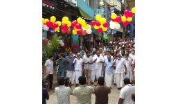 കൊവിഡ് നിയന്ത്രണം ലംഘിച്ച് റോഡ് ഉദ്ഘാടനം; നഗരസഭാ ചെയര്‍മാന്‍ ഉള്‍പ്പെടെ 50ഓളം പേര്‍ക്കെതിരേ കേസ്