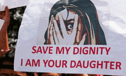 നീലേശ്വരത്ത് 16കാരിയെ പീഡിപ്പിച്ച സംഭവം: പീഡനവിവരം മറച്ചുവെച്ചതിന് മാതാവിനെതിരേയും കേസ്