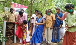 റോഡുകളുടെ നിര്‍മ്മാണോദ്ഘാടനം നടത്തി