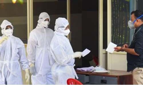 കോട്ടയത്ത് കൊവിഡ് ബാധിതരുടെ എണ്ണം കൂടുന്നു; ഇന്ന് 80 പുതിയ രോഗികള്, 54 പേര്ക്ക് സമ്പര്ക്കത്തിലൂടെ വൈറസ് ബാധ കോട്ടയത്ത് കൊവിഡ് ബാധിതരുടെ എണ്ണം കൂടുന്നു; ഇന്ന് 80 പുതിയ രോഗികള്, 54 പേര്ക്ക് സമ്പര്ക്കത്തിലൂടെ വൈറസ് ബാധ