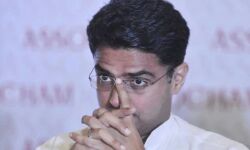 രാജസ്ഥാന് സര്ക്കാര് ഉദ്യോഗങ്ങളില് ഏറ്റവും പിന്നാക്കം നല്ക്കുന്ന സമുദായങ്ങള്ക്ക് സംവരണം നല്കണമെന്ന് സച്ചിന് പൈലറ്റ് രാജസ്ഥാന് സര്ക്കാര് ഉദ്യോഗങ്ങളില് ഏറ്റവും പിന്നാക്കം നല്ക്കുന്ന സമുദായങ്ങള്ക്ക് സംവരണം നല്കണമെന്ന് സച്ചിന് പൈലറ്റ്