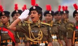 ഇന്ത്യന്‍ കരസേനയിലെ വനിതാ ഓഫിസര്‍മാര്‍ക്ക് സ്ഥിരം കമ്മീഷന്‍ പദവി അനുവദിച്ചു കൊണ്ട് ഉത്തരവായി