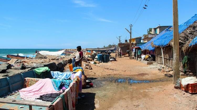 തിരുവനന്തപുരം ജില്ലയിൽ അഞ്ച് ലാര്‍ജ് ക്ലസ്റ്ററുകൾ; രോഗം കുറയുന്ന പ്രവണത കാണുന്നില്ലെന്ന് മുഖ്യമന്ത്രി