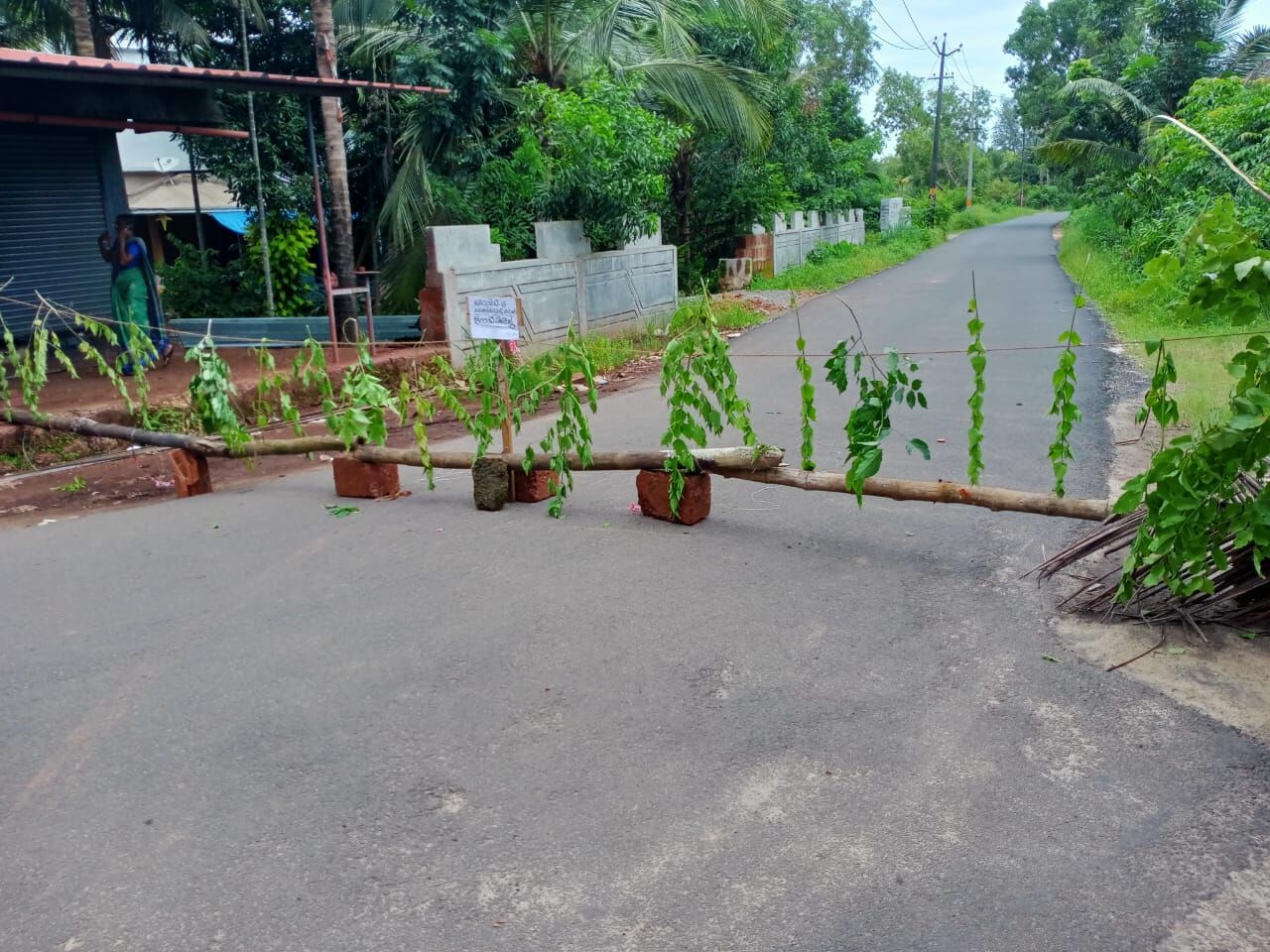 പയ്യോളി: ആരോഗ്യ വകുപ്പിന്റെ ജാഗ്രതക്കുറവ് സാമുഹ്യ വ്യാപനത്തിന് ഇടയാക്കുമെന്ന് ആക്ഷേപം