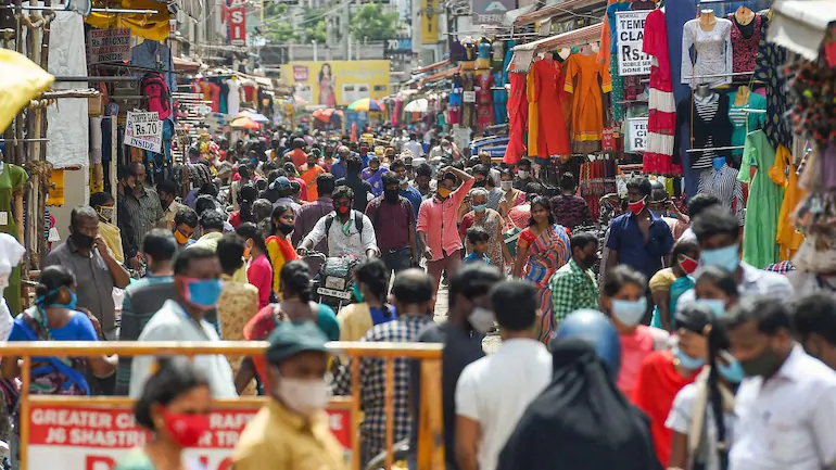 ഏറ്റവും മോശമായി ബാധിച്ച രാജ്യങ്ങള്‍ക്കൊപ്പം ഇന്ത്യയിലും കൊവിഡ് അതിവേഗം പടരുന്നു