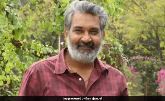 സംവിധായകന് രാജമൗലിക്കും കുടുംബത്തിനും കൊവിഡ് സംവിധായകന് രാജമൗലിക്കും കുടുംബത്തിനും കൊവിഡ്