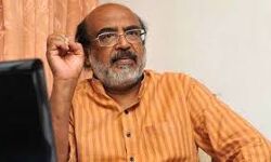 സ്വർണക്കടത്തിനെക്കുറിച്ച് വിവരം നൽകുന്നവർക്ക് പാരിതോഷികം നൽകുമെന്ന് ധനമന്ത്രി സ്വർണക്കടത്തിനെക്കുറിച്ച് വിവരം നൽകുന്നവർക്ക് പാരിതോഷികം നൽകുമെന്ന് ധനമന്ത്രി