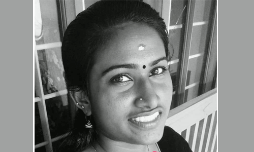 ബിരുദ വിദ്യാര്‍ഥിനി വീടിനുള്ളില്‍ തൂങ്ങി മരിച്ച നിലയില്‍