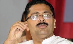 രാജ്യദ്രോഹം, പ്രോട്ടോക്കോൾ ലംഘനം, കേന്ദ്ര അന്വേഷണം എന്നൊന്നും പറഞ്ഞ് ആരും വിരട്ടേണ്ട: മന്ത്രി കെ ടി ജലീൽ രാജ്യദ്രോഹം, പ്രോട്ടോക്കോൾ ലംഘനം, കേന്ദ്ര അന്വേഷണം എന്നൊന്നും പറഞ്ഞ് ആരും വിരട്ടേണ്ട: മന്ത്രി കെ ടി ജലീൽ