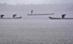 എറണാകുളത്ത് വള്ളംമറിഞ്ഞ് കാണാതായ മല്‍സ്യത്തൊഴിലാളികളില്‍ ഒരാളുടെ മൃതദേഹം കണ്ടെത്തി