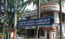 സ്ത്രീകൾക്കെതിരായ അതിക്രമം: വനിതാ കമ്മീഷന്‍ റിപ്പോര്‍ട്ട് തേടി