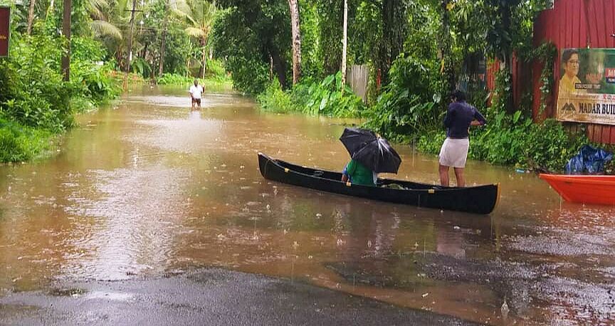 മലയോരത്ത് കനത്ത മഴ, നദികളില്‍ ജലനിരപ്പ് ഉയരുന്നു; കൃഷിയിടങ്ങള്‍ വെള്ളത്തിനടിയില്‍