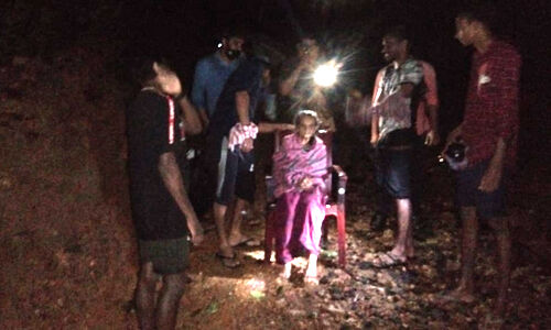 ജലനിരപ്പ് ഉയര്ന്നു; ദുരന്തനിവാരണ നടപടികള് സജീവം ജലനിരപ്പ് ഉയര്ന്നു; ദുരന്തനിവാരണ നടപടികള് സജീവം