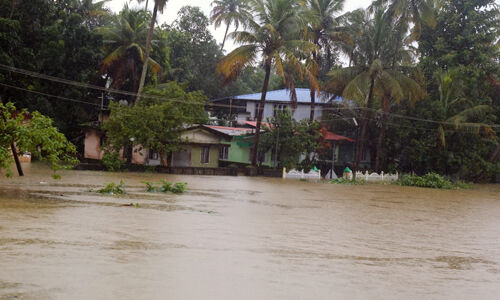 കാലവര്‍ഷം: എറണാകുളത്തിന്റെ താഴ്ന്ന പ്രദേശങ്ങള്‍ വെള്ളത്തില്‍; ജില്ലയില്‍ 16 ക്യാംപുകള്‍ തുറന്നു