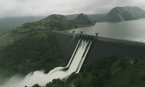 അതിതീവ്ര മഴ; കെഎസ്ഇബിയുടെ ജലസംഭരണികളിലെ ജലവിതാനം നിരീക്ഷിക്കുന്നതിന് പ്രത്യേക സംവിധാനം ഒരുക്കി അതിതീവ്ര മഴ; കെഎസ്ഇബിയുടെ ജലസംഭരണികളിലെ ജലവിതാനം നിരീക്ഷിക്കുന്നതിന് പ്രത്യേക സംവിധാനം ഒരുക്കി