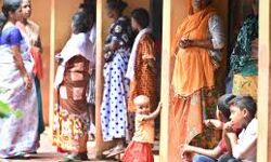 കാലവര്‍ഷം: തിരുവനന്തപുരത്ത് 103 ദുരിതാശ്വാസ ക്യാംപുകളിലായി 1015 കുടുംബങ്ങളെ മാറ്റിപാര്‍പ്പിച്ചു