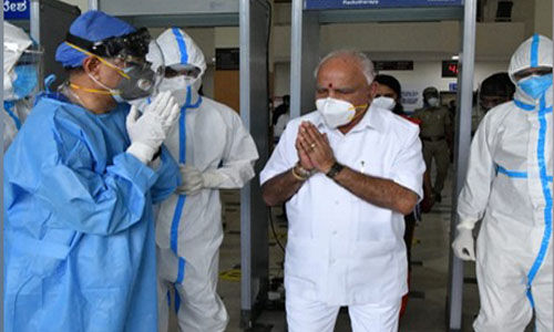 കൊവിഡ്19: കര്‍ണാടക മുഖ്യമന്ത്രി ബി എസ് യെദ്യൂരപ്പ ആശുപത്രി വിട്ടു