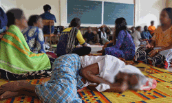 തൃശൂര്‍ ജില്ലയില്‍ 215 കുടുംബങ്ങളെ മാറ്റിപ്പാര്‍പ്പിച്ചു