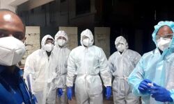 ചിതറയില് മരണ ശേഷം കൊവിഡ് സ്ഥിരീകരിച്ചയാളെ കൊവിഡ് പ്രോട്ടോകോള് പ്രകാരം എസ്ഡിപിഐ പ്രവര്ത്തകര് ഖബറടക്കി ചിതറയില് മരണ ശേഷം കൊവിഡ് സ്ഥിരീകരിച്ചയാളെ കൊവിഡ് പ്രോട്ടോകോള് പ്രകാരം എസ്ഡിപിഐ പ്രവര്ത്തകര് ഖബറടക്കി