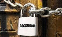 മലപ്പുറത്ത് ഞായറാഴ്ച സമ്പൂര്ണ ലോക്ക് ഡൗണ്; നിയന്ത്രണങ്ങള് കര്ശനമാക്കി മലപ്പുറത്ത് ഞായറാഴ്ച സമ്പൂര്ണ ലോക്ക് ഡൗണ്; നിയന്ത്രണങ്ങള് കര്ശനമാക്കി