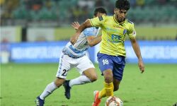 സഹല് അബ്ദുള് സമദ് കേരള ബ്ലാസ്റ്റേഴ്സില് തുടരും; കരാര് നീട്ടിയത് 2025 വരെ സഹല് അബ്ദുള് സമദ് കേരള ബ്ലാസ്റ്റേഴ്സില് തുടരും; കരാര് നീട്ടിയത് 2025 വരെ