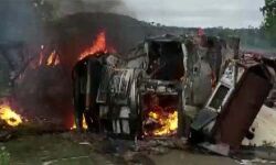 മധ്യപ്രദേശില്‍ ട്രക്കുകള്‍ കൂട്ടിയിടിച്ച് കത്തി; രണ്ട് ഡ്രൈവര്‍മാര്‍ വെന്തുമരിച്ചു, നാലുപേര്‍ക്ക് പരിക്ക്