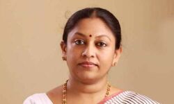 കെ ആര്‍ മീരയുടെ നിയമനം യോഗ്യത പരിഗണിച്ച്; ആരോപണങ്ങള്‍ അടിസ്ഥാനരഹിതമെന്ന് എംജി വിസി