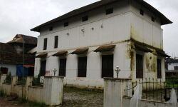 മാള യഹൂദ സിനഗോഗിനോട് ചേര്‍ന്ന വ്യാപാര സ്ഥാപനങ്ങള്‍ പൊളിക്കരുതെന്ന് വ്യാപാരി വ്യവസായി സമിതി