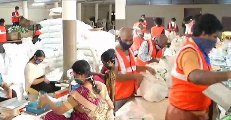 സപ്ലൈകോ ഓണം ജില്ലാ ഫെയര് ഇന്ന് മുതല്; മുഖ്യമന്ത്രി ഉദ്ഘാടനം നിര്വഹിക്കും സപ്ലൈകോ ഓണം ജില്ലാ ഫെയര് ഇന്ന് മുതല്; മുഖ്യമന്ത്രി ഉദ്ഘാടനം നിര്വഹിക്കും