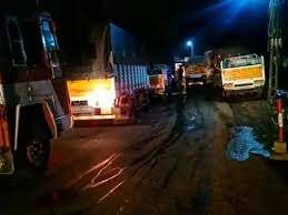 നാടുകാണിച്ചുരത്തിലൂടെ രാത്രി യാത്രക്ക് അനുമതി നാടുകാണിച്ചുരത്തിലൂടെ രാത്രി യാത്രക്ക് അനുമതി