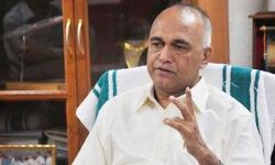 തിരുവനന്തപുരം വിമാനത്താവളം: കേന്ദ്ര വ്യോമയാന മന്ത്രിക്കെതിരേ എളമരം കരീം എംപിയുടെ അവകാശലംഘന നോട്ടിസ്