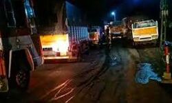 നാടുകാണിച്ചുരത്തിലൂടെ രാത്രി യാത്രക്ക് അനുമതി നാടുകാണിച്ചുരത്തിലൂടെ രാത്രി യാത്രക്ക് അനുമതി