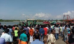 നീണ്ടകര ഹാര്‍ബര്‍ രണ്ടു ദിവസത്തേക്ക് അടച്ചു