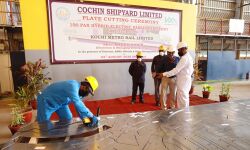 കൊച്ചി വാട്ടര്‍ മെട്രോയ്ക്ക് അത്യാധുനിക ബോട്ട് ;നിര്‍മാണം കൊച്ചി കപ്പല്‍ശാലയില്‍ തുടങ്ങി