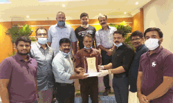 കൊണ്ടോട്ടി പ്രവാസി സഖാക്കള്‍ മാങ്കായി റഷീദിന് യാത്രയയപ്പു നല്‍കി