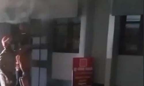 വയനാട് സാമൂഹികനീതി വകുപ്പ് ഓഫിസില്‍ തീപ്പിടിത്തം; കംപ്യൂട്ടറും ഫയലുകളും കത്തിനശിച്ചു