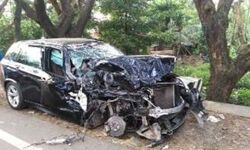 കൊച്ചിയില്‍ ആയുധങ്ങളുമായി പോയ കരസേനയുടെ ട്രക്കും കാറും കൂട്ടിയിടിച്ചു