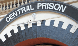 വിയ്യൂര്‍ അതീവ സുരക്ഷ സെന്‍ട്രല്‍ ജയിലില്‍ രാഷ്ട്രീയ തടവുകാരെ പൂട്ടിയിട്ടതില്‍ പ്രതിഷേധിക്കുക: പുരോഗമന യുവജന പ്രസ്ഥാനം