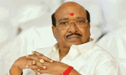 ഗുരുദേവ ജയന്തി ദിനത്തില് കരിദിനം; സിപിഎമ്മിനെ വിമര്ശിച്ച് വെള്ളാപ്പള്ളി ഗുരുദേവ ജയന്തി ദിനത്തില് കരിദിനം; സിപിഎമ്മിനെ വിമര്ശിച്ച് വെള്ളാപ്പള്ളി