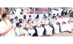 പാലത്തായി കേസ്: സര്‍ക്കാര്‍ പ്രതിയെ സംരക്ഷിക്കുന്നുവെന്ന് കെ മുരളീധരന്‍ എം.പി