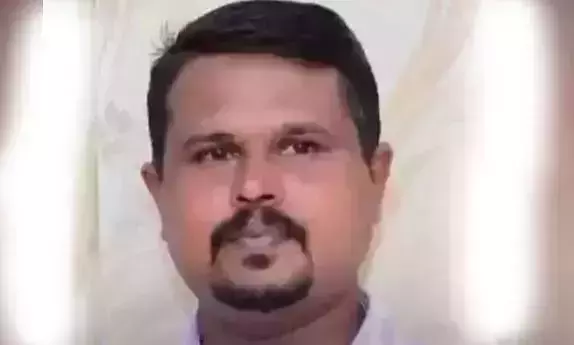 കസ്റ്റഡി മരണം: മത്തായിയുടെ മൃതദേഹം ഇന്ന് വീണ്ടും പോസ്റ്റുമോർട്ടം നടത്തും കസ്റ്റഡി മരണം: മത്തായിയുടെ മൃതദേഹം ഇന്ന് വീണ്ടും പോസ്റ്റുമോർട്ടം നടത്തും
