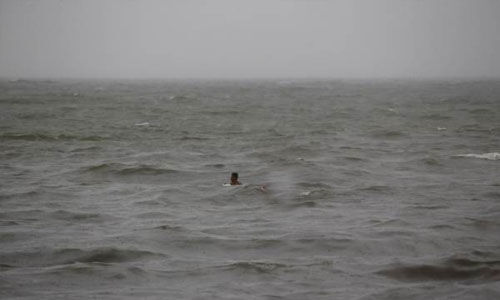 താനൂരില്‍ മത്സ്യബന്ധനത്തിനു പോയ വള്ളം മറിഞ്ഞു: മൂന്നു പേര്‍ കൂടി രക്ഷപ്പെട്ടു