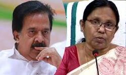 സ്ത്രീത്വത്തെ അപമാനിച്ച ചെന്നിത്തല മാപ്പ് പറയണമെന്ന് ആരോഗ്യ മന്ത്രി; പ്രചരണം ശരിയല്ലെന്ന് ചെന്നിത്തല