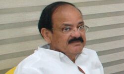 ആരോഗ്യ സുരക്ഷ ശക്തമാക്കി പാര്‍ലമെന്റിന്റെ വര്‍ഷകാല സമ്മേളനം: രാജ്യസഭാ അധ്യക്ഷന്‍ വെങ്കയ്യ നായിഡുവിന്റെ കൊവിഡ് പരിശോധന പൂര്‍ത്തിയായി